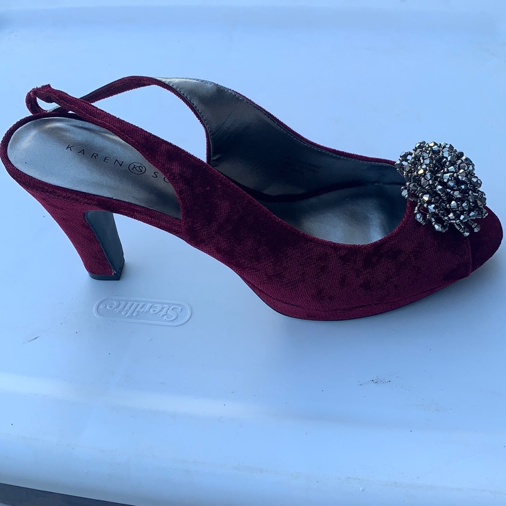 KAREN SCOTT BRENAWINE OPEN TOE HEEL & STRAP